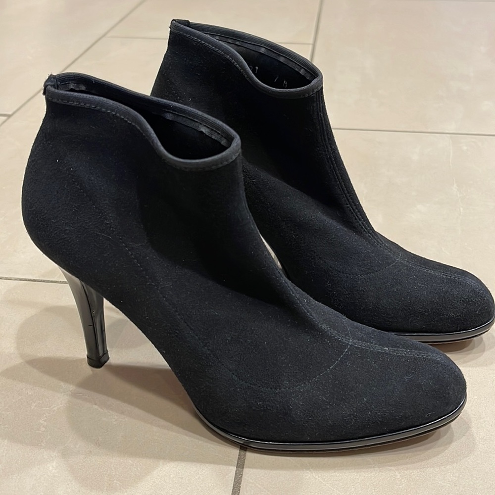 Stuart Weitzman heeled booties